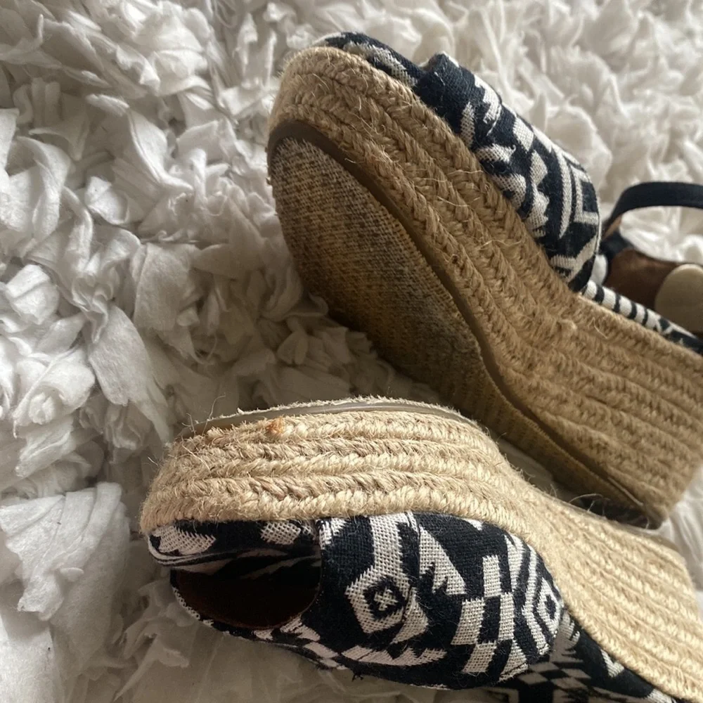 TOMS Tribal Aztec Print Espadrille Wedge Platform Sandal 6.5